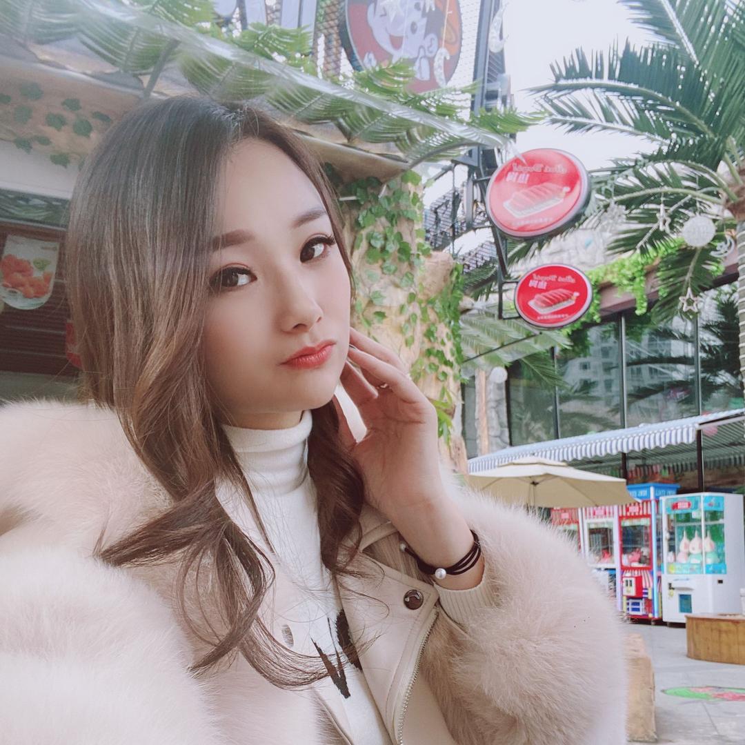 肖家💄💄💄琴儿