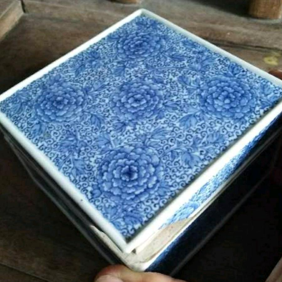 给我真诚和快乐人生，给你一生幸福和安全！