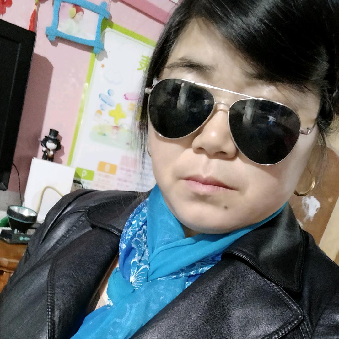 鸿 朗＃✊🌹🌹🌹