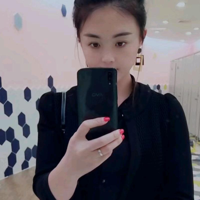 张燕子、