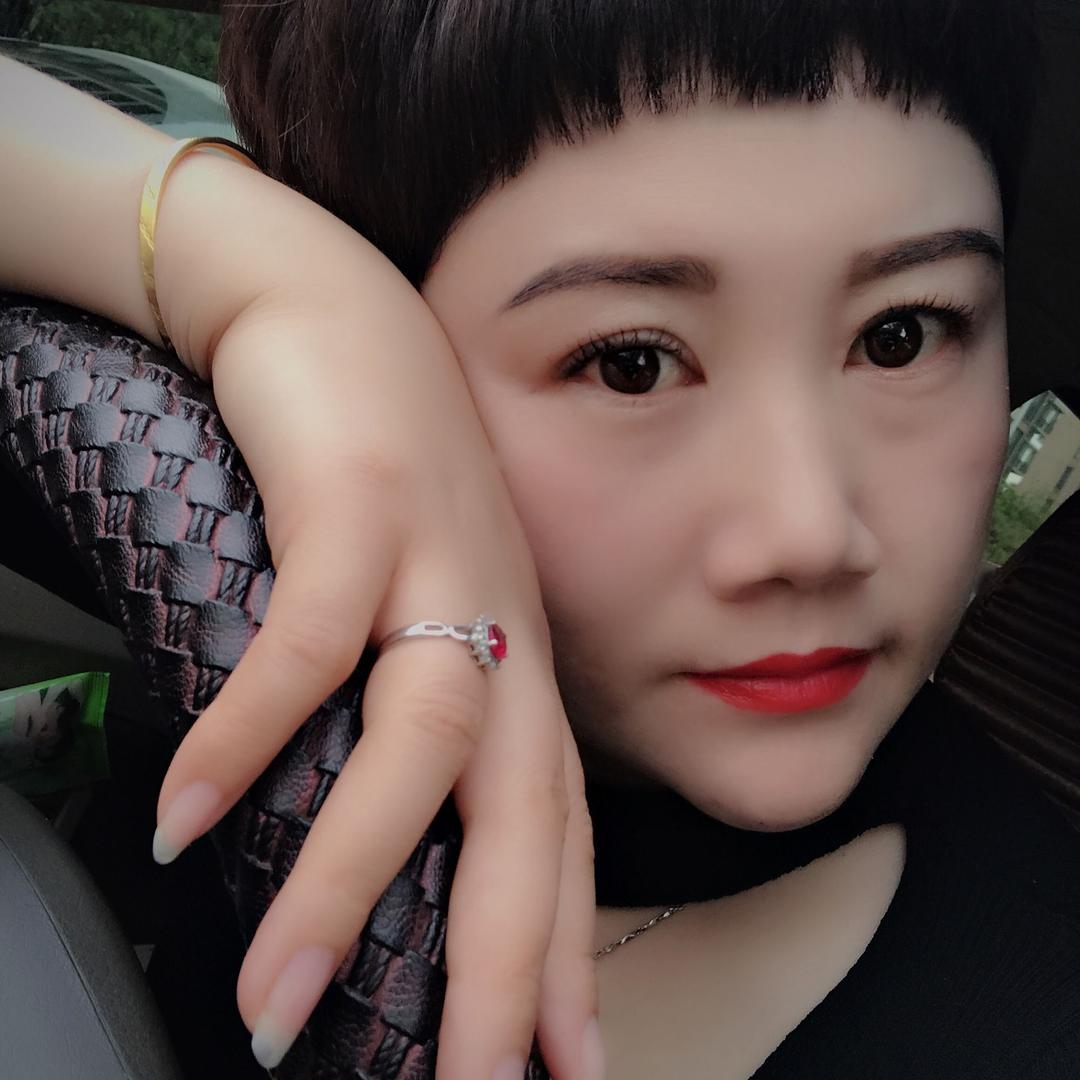 宣宣&