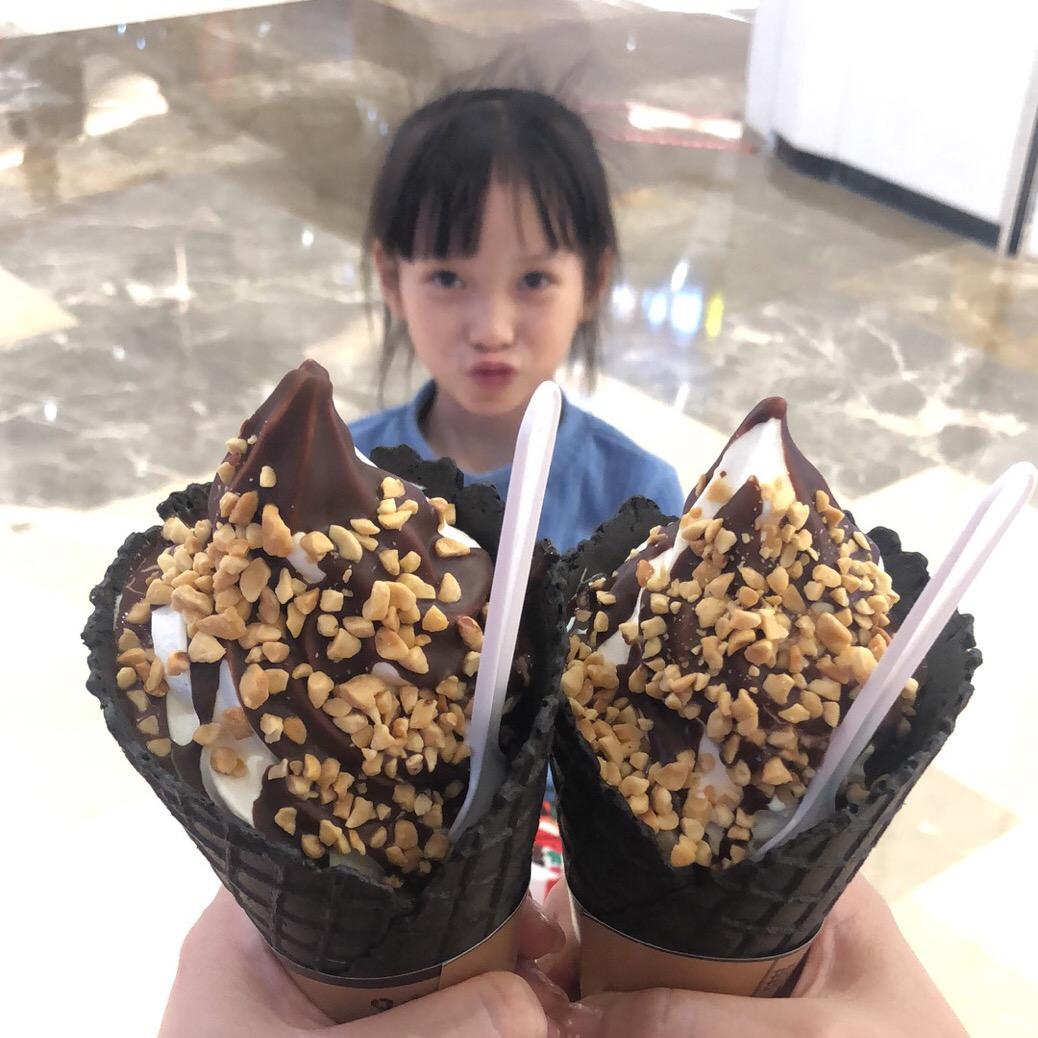 亮