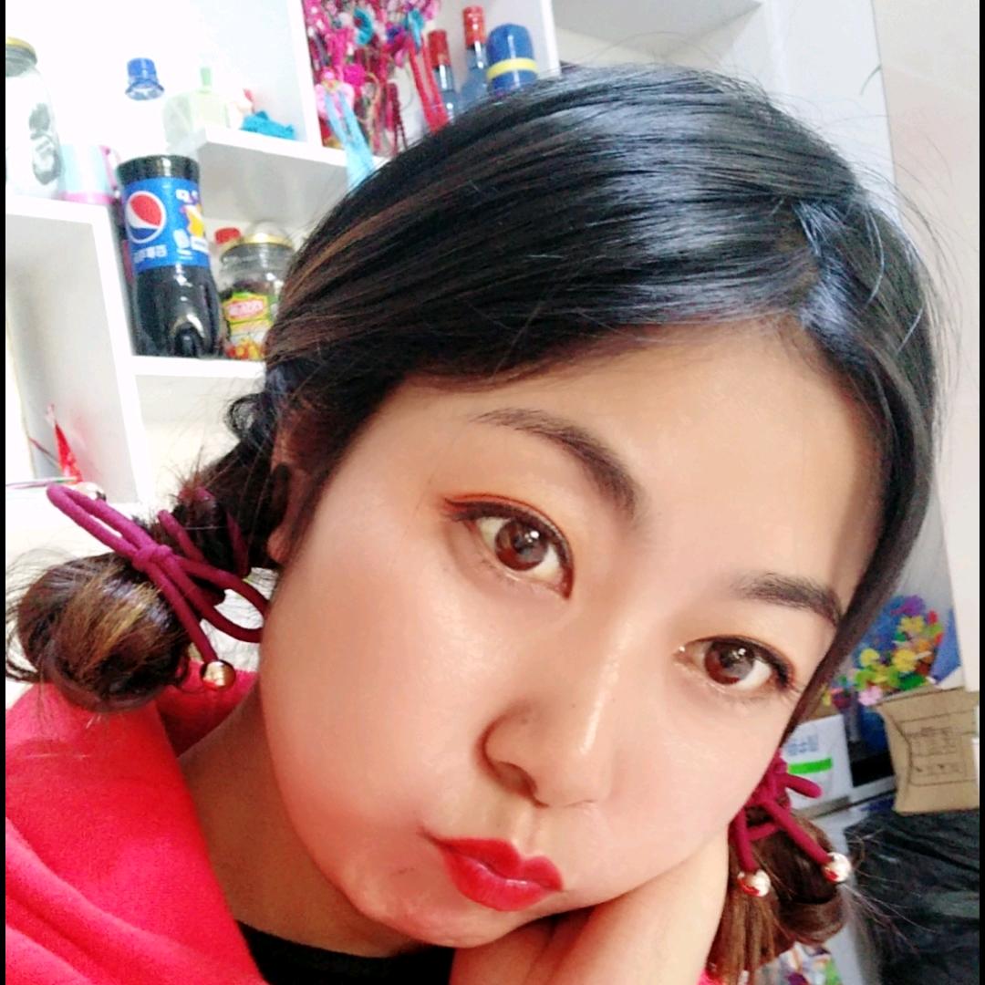 谁愿与我江小白*＾◎＾*