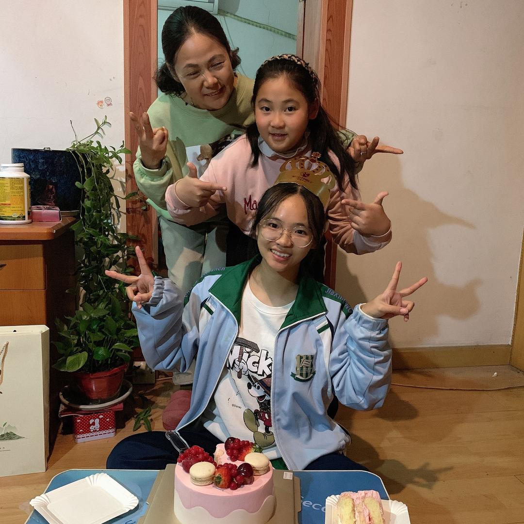 小于