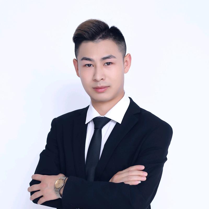 诚剪造型   创始人   阿浩