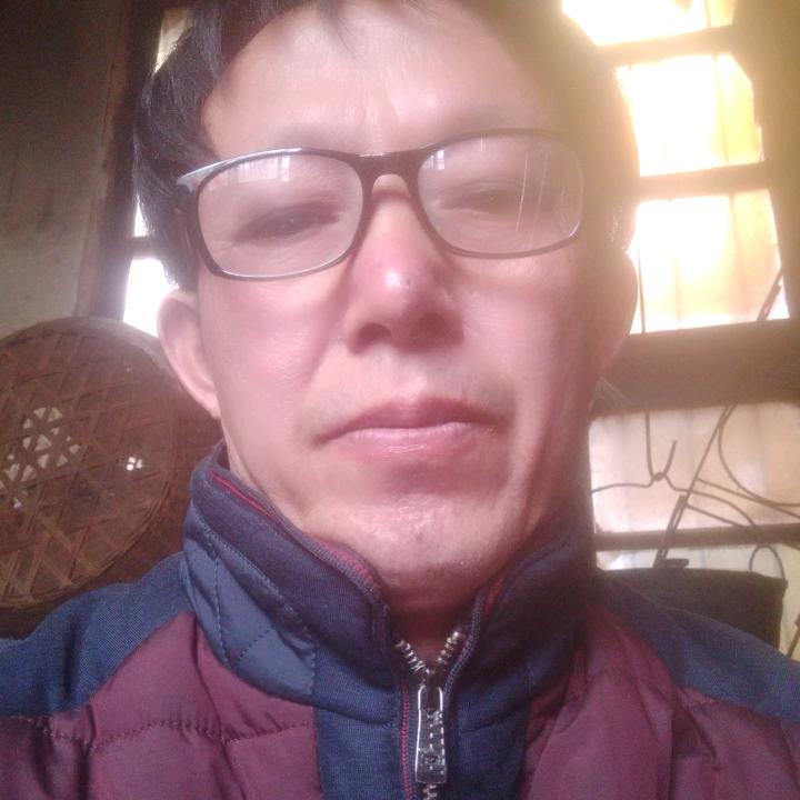 龙哥<爷生三代都是地上龙>