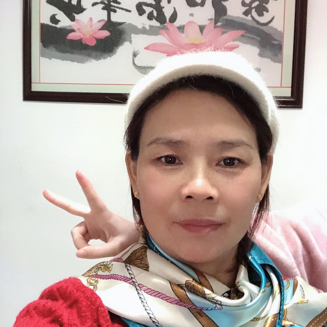 并肩而过