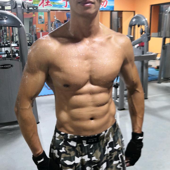 万年青健身张教练