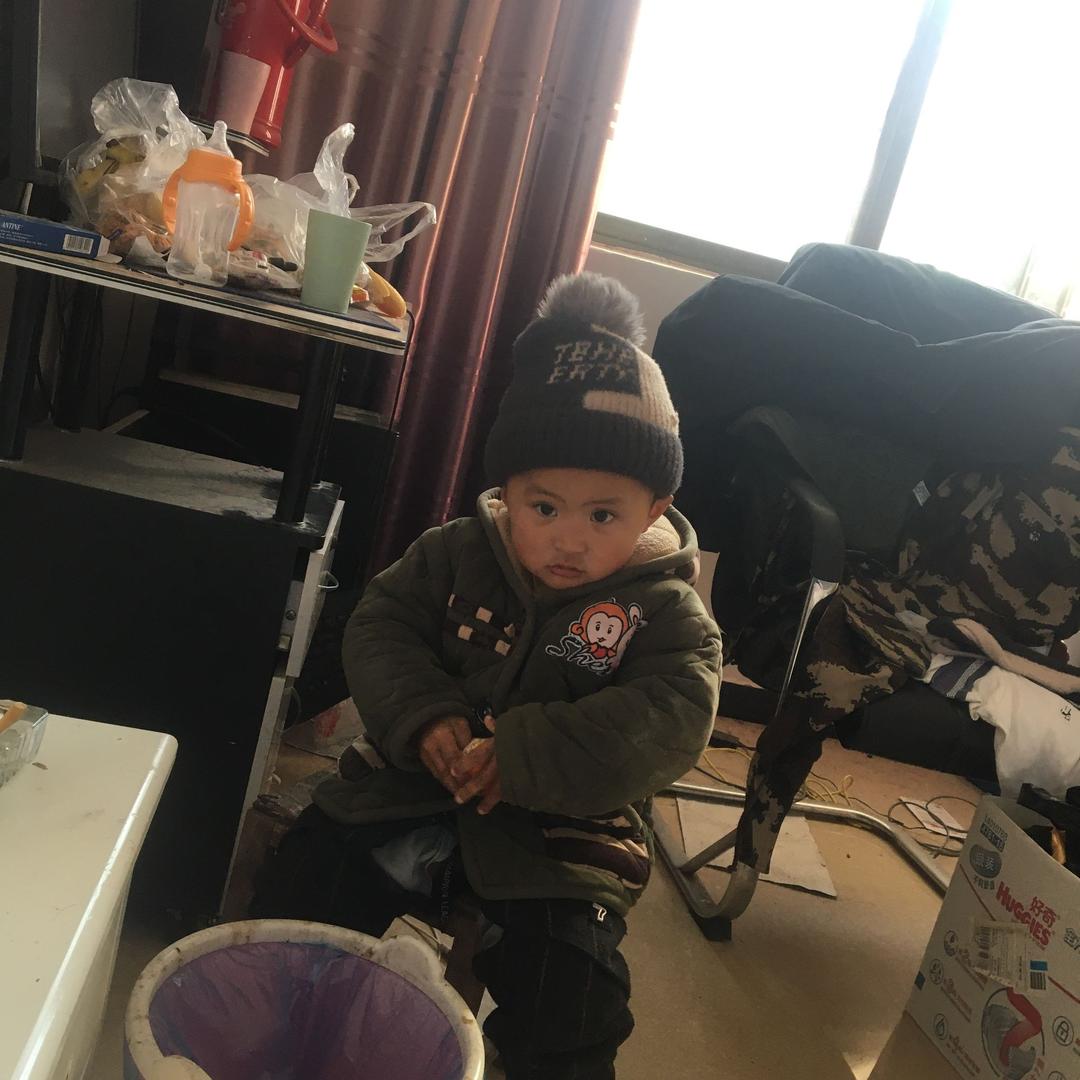 奥特曼打小怪兽