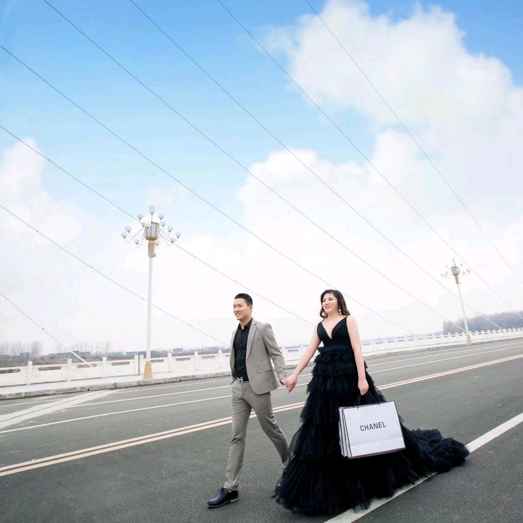 废旧金属回收   各种报废车