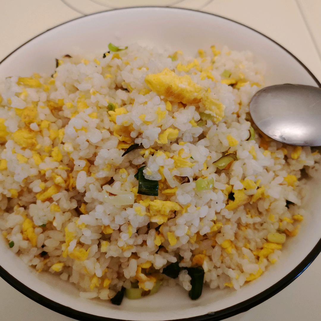 莱纳昂多
