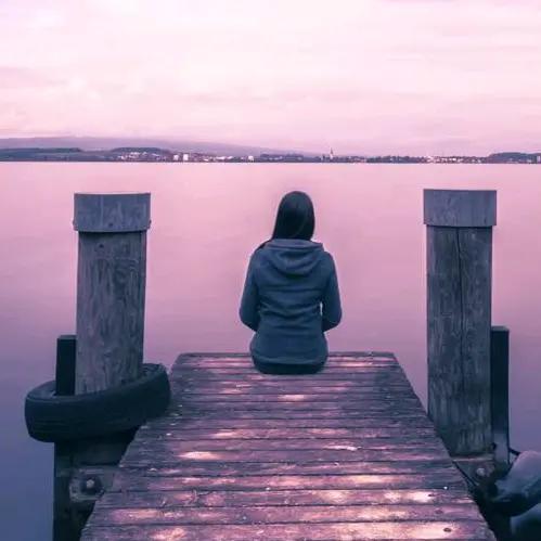 人走：花落：缘散