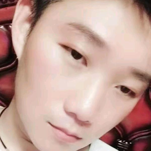 😙小男孩😙