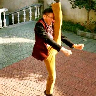 新建栏杆   狂风周总