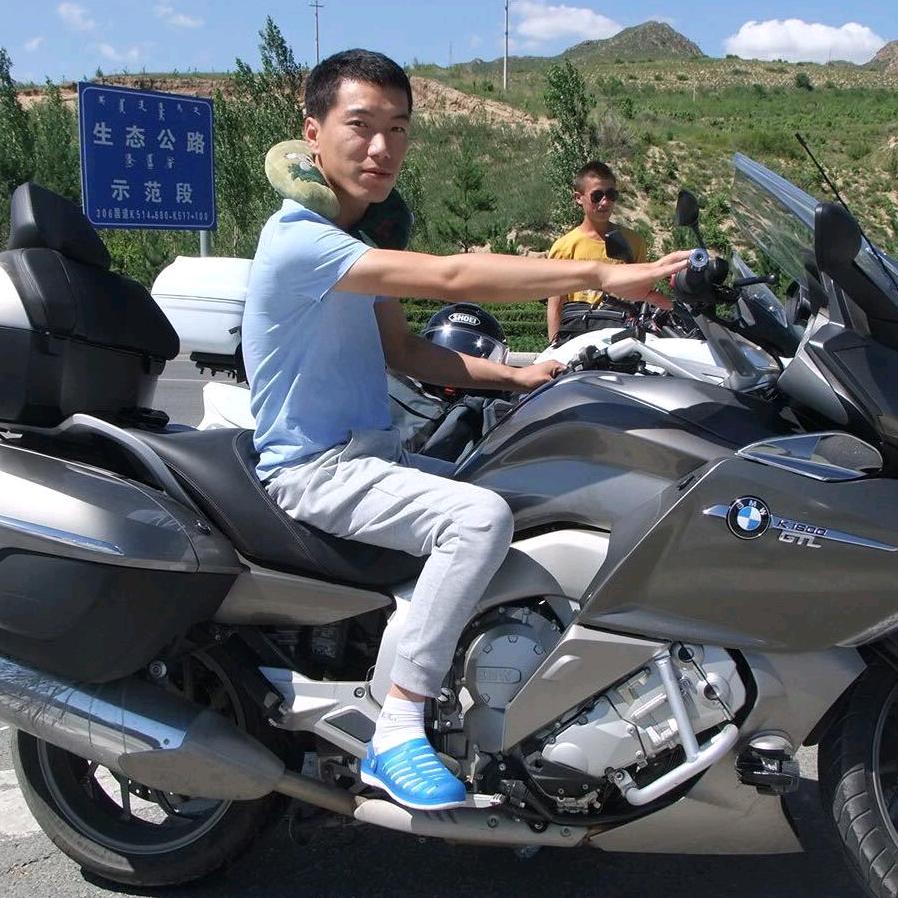 众诚名车汇雷总