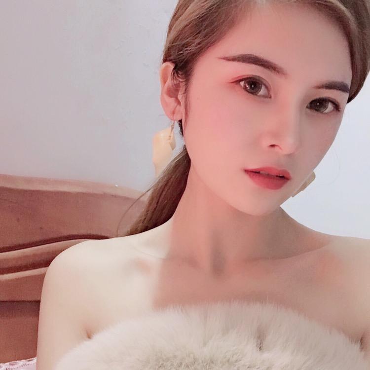 喵小姐严选羽绒服女装
