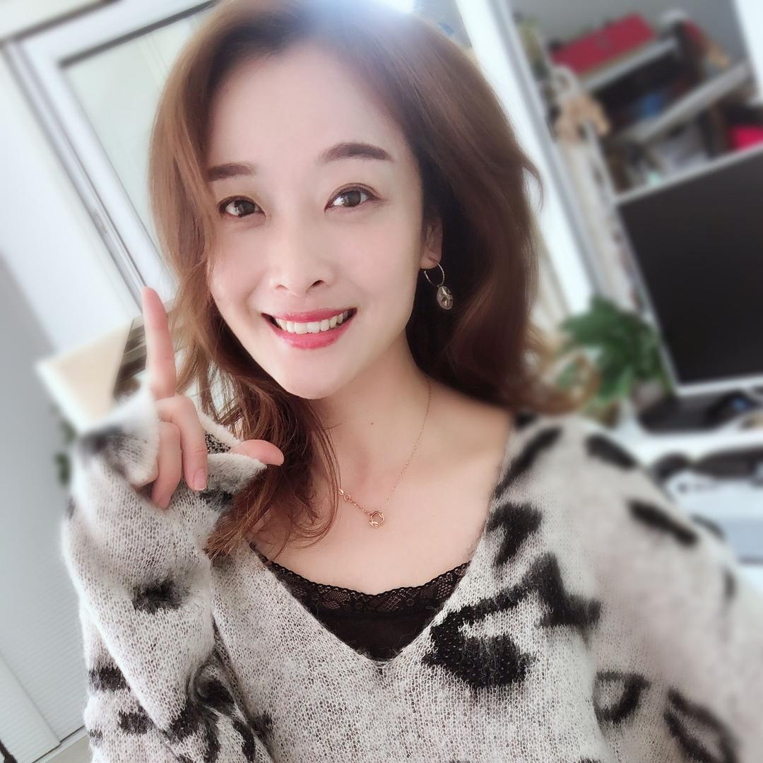 成花花的小店直播间