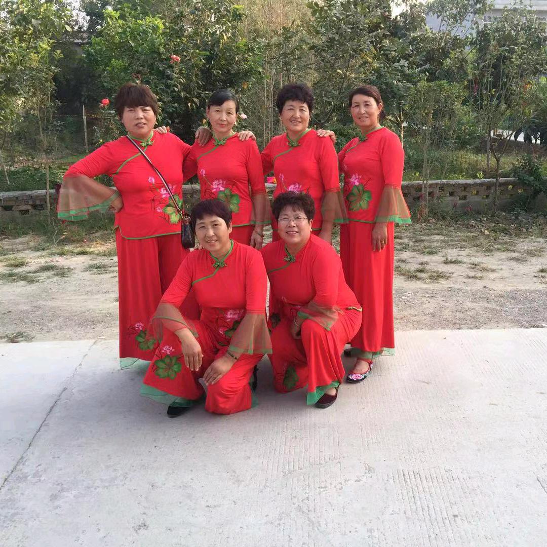 六朵金花
