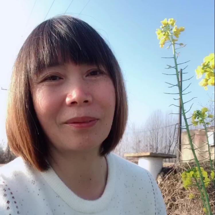 水清梦蓝