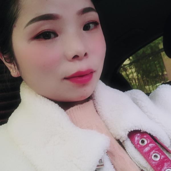 爱维娜美容