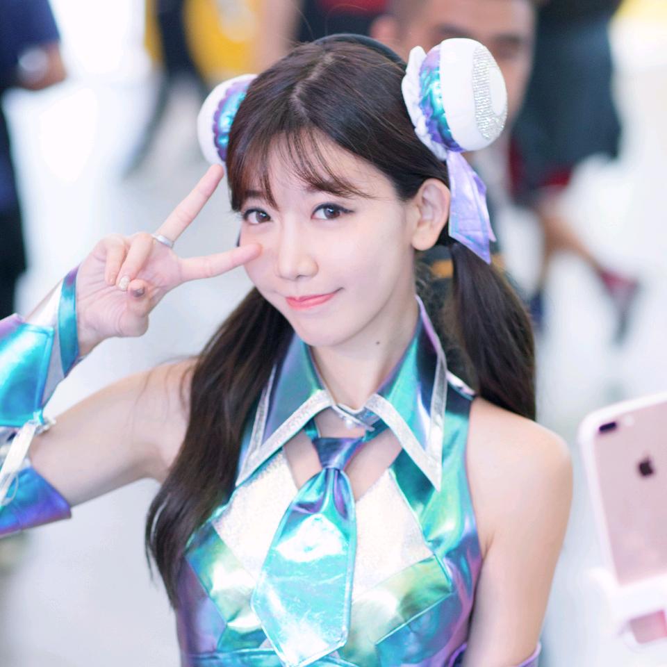 陈潇睡不醒