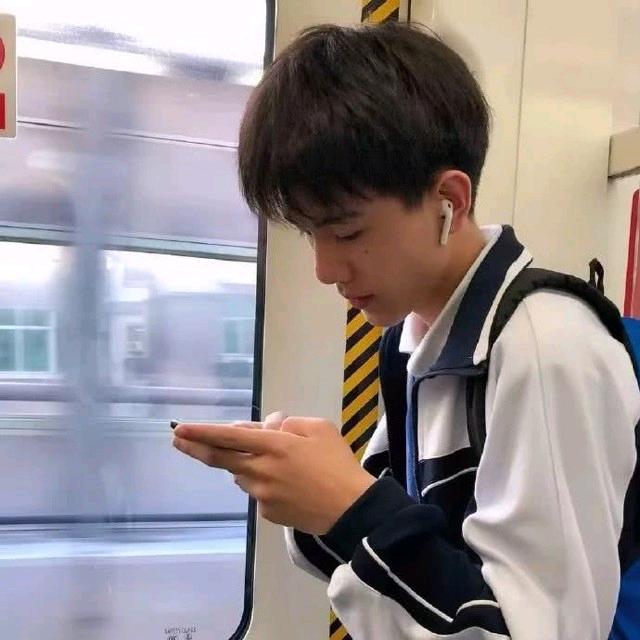 哈哈.