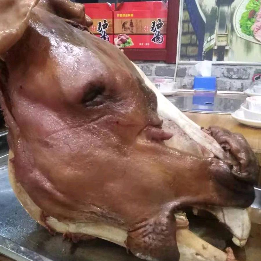 聚香阁全驴宴
