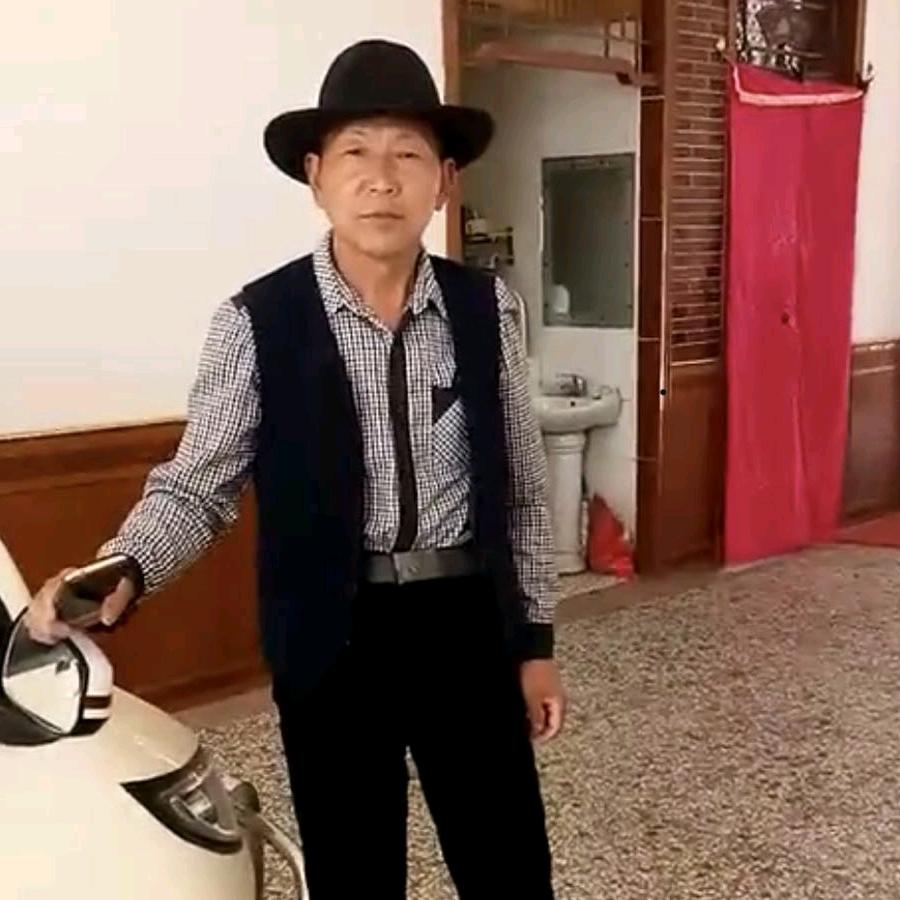 司仪骆师