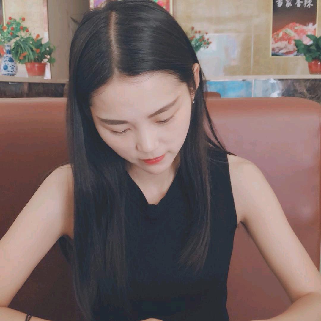 蕾拉小姐-D
