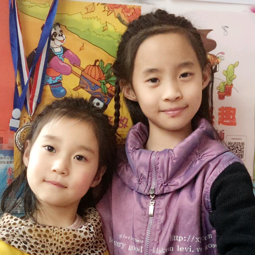 嘉怡 ＆欣怡