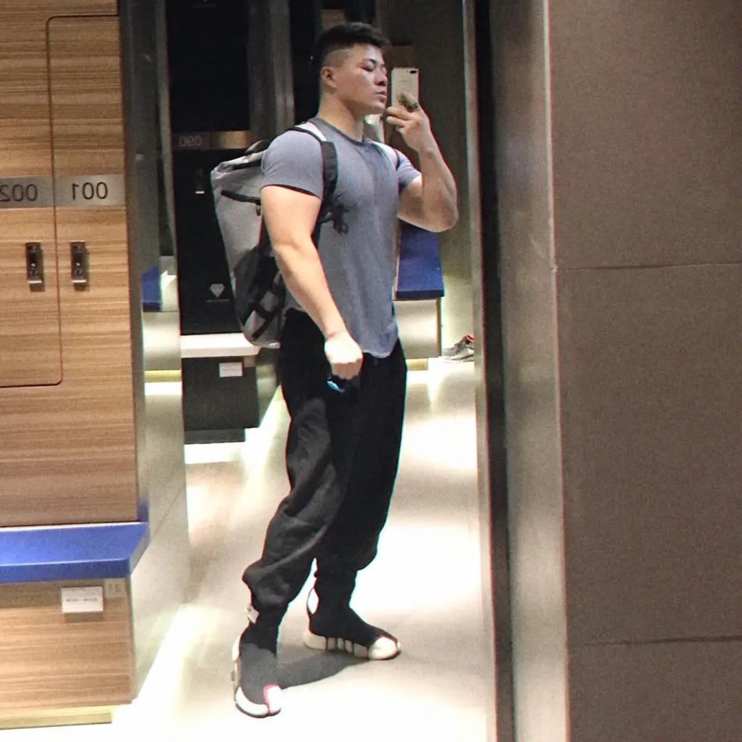 C戈体态矫正