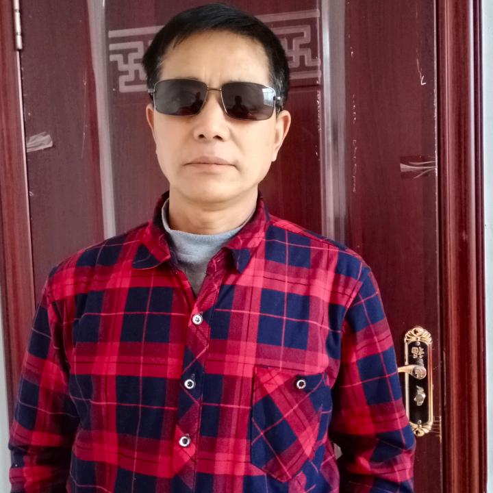 罗洪望