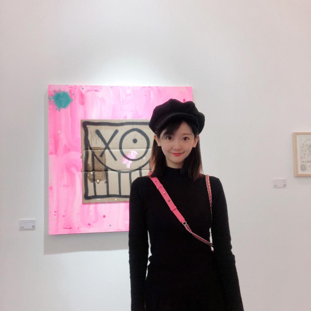 栾非默Art