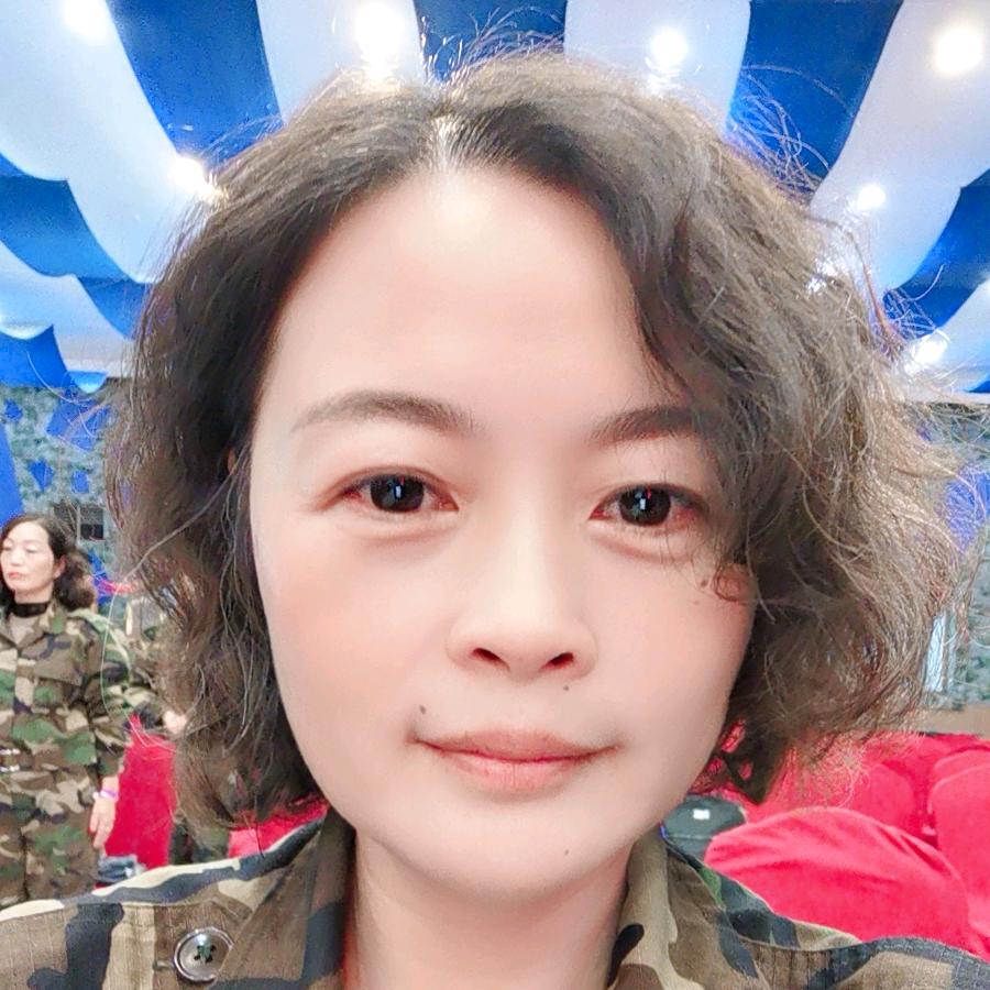 胡华