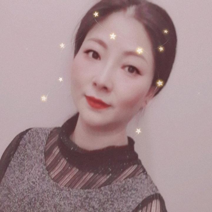 库车老金桥 凡秀 女装