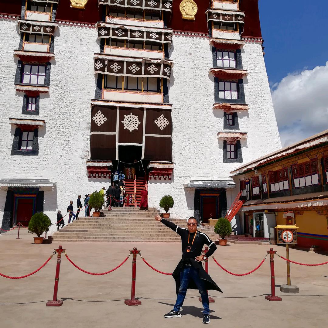 拓辰房产…房屋买卖出租