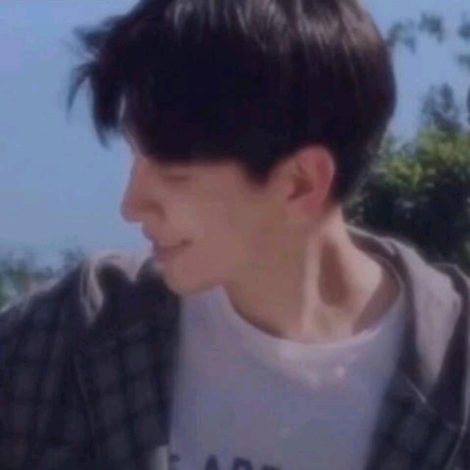 天才少年  水GOD