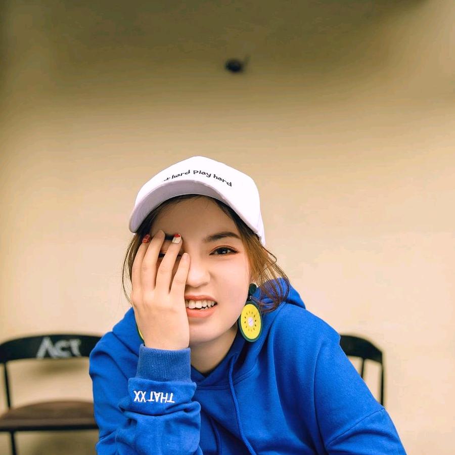 💄Fan