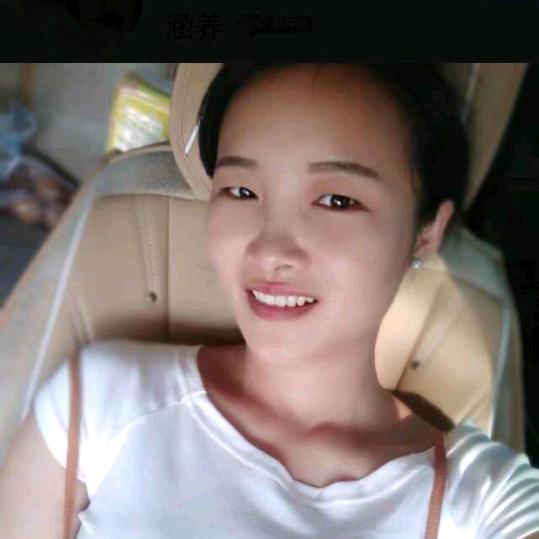 杨..………💋💋💋