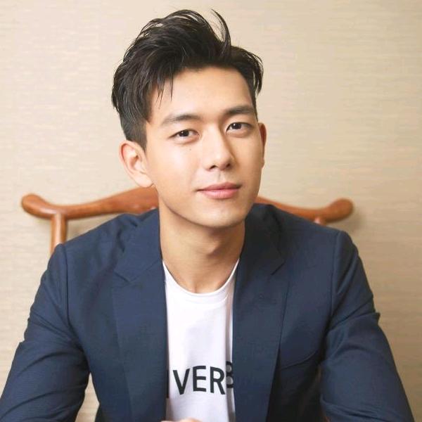 李哥