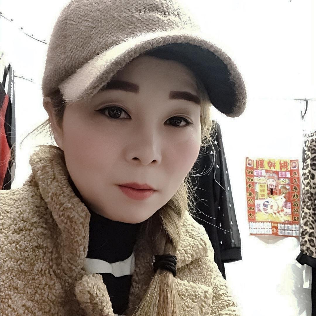乔芊服饰