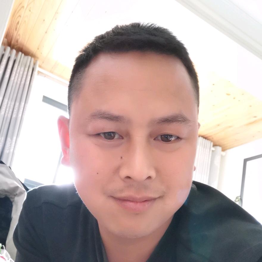 某某某。。。