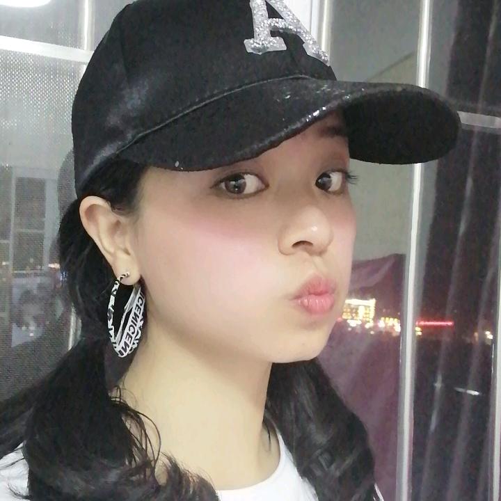 “嘿”周周家（曳步舞）