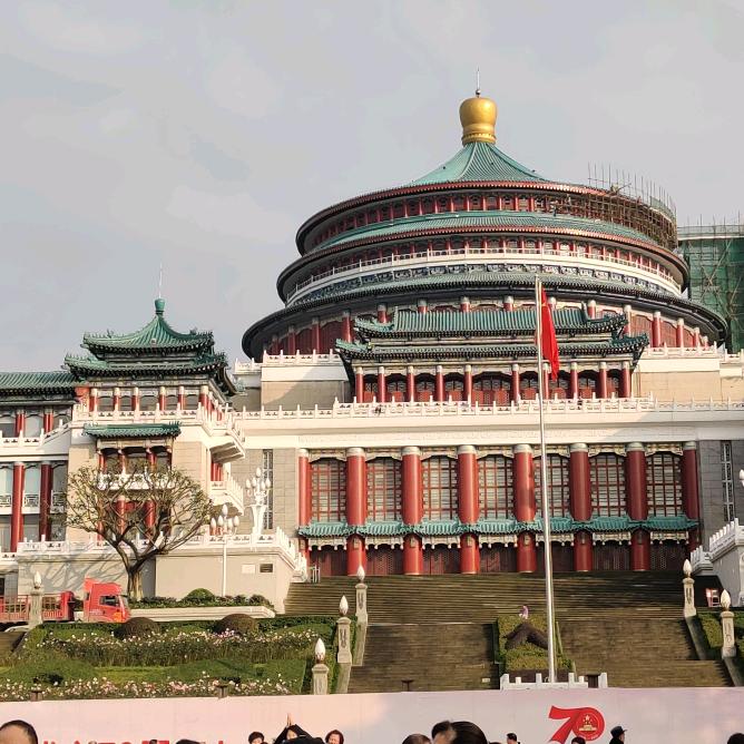 流浪兄弟有缘相伴✔美丽世界之家