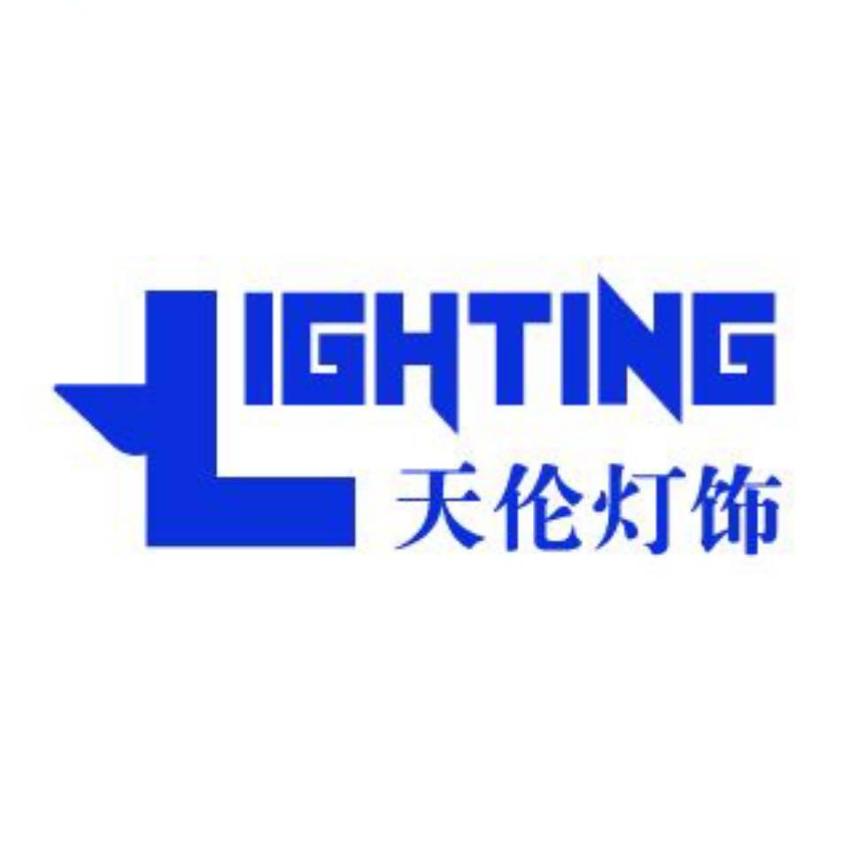 大图楼梯吊灯