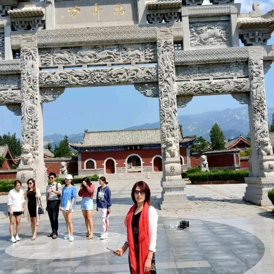 三农李梅
