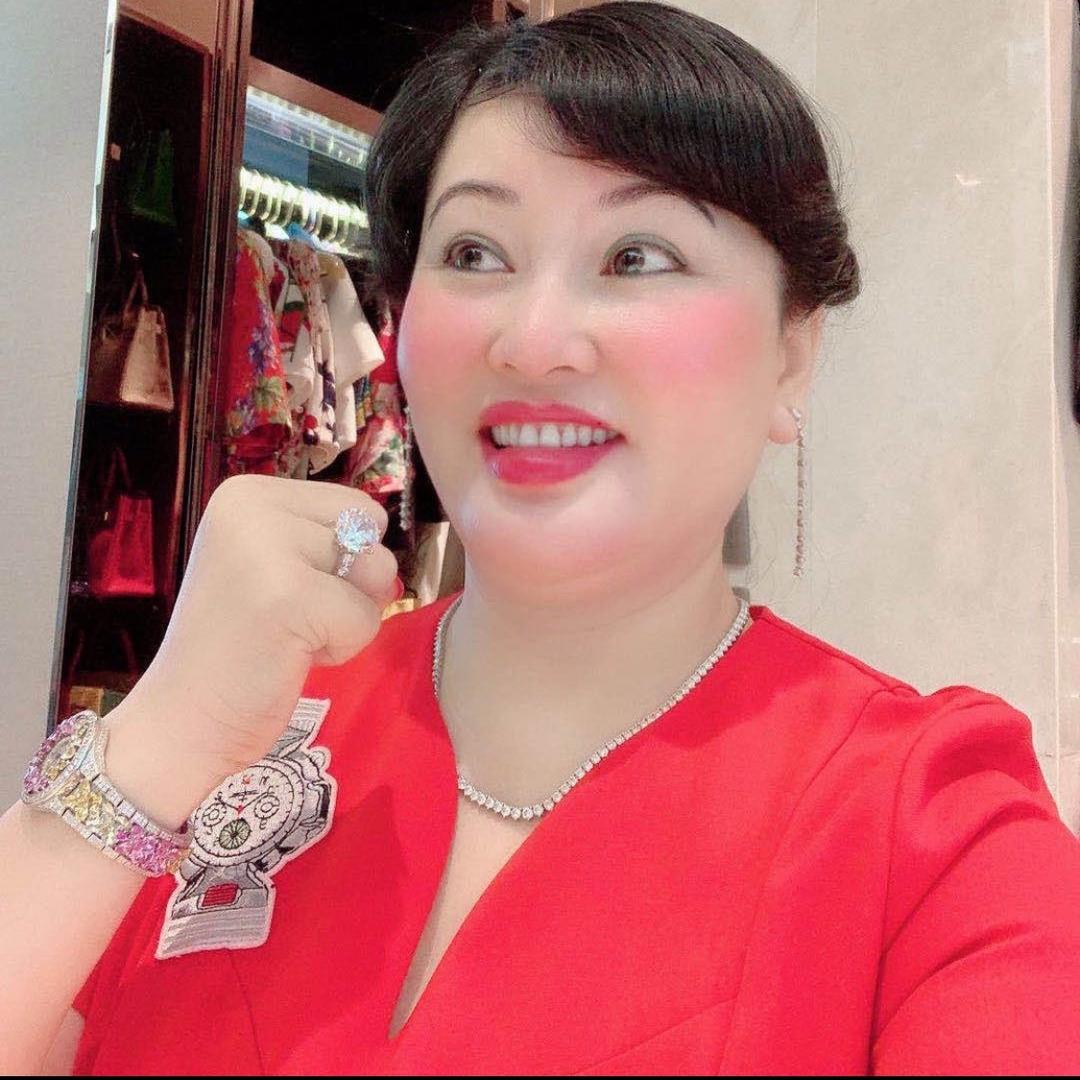 中國🇨🇳香港🇭🇰五姐❤️花姐❤️