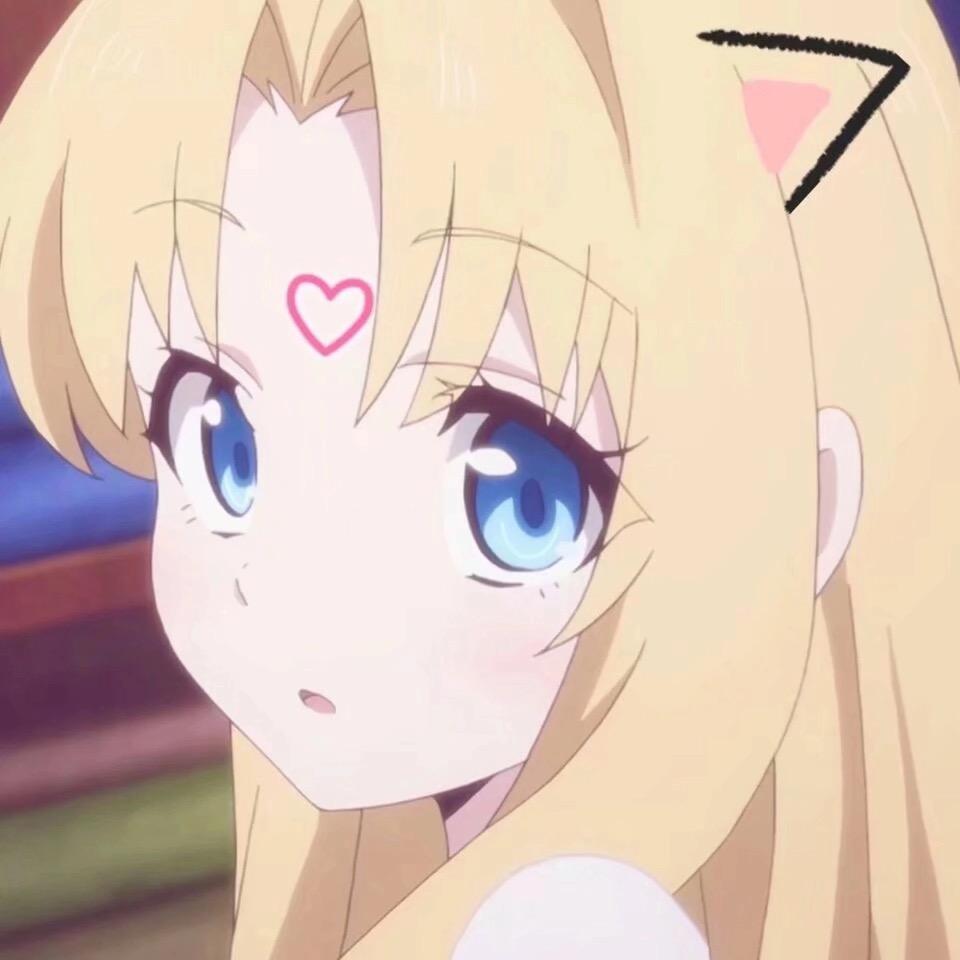 菜鸡迷妹。