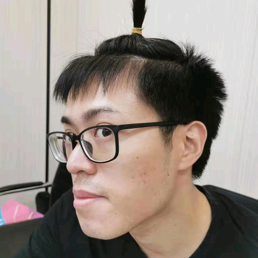 区老师不是qu老师