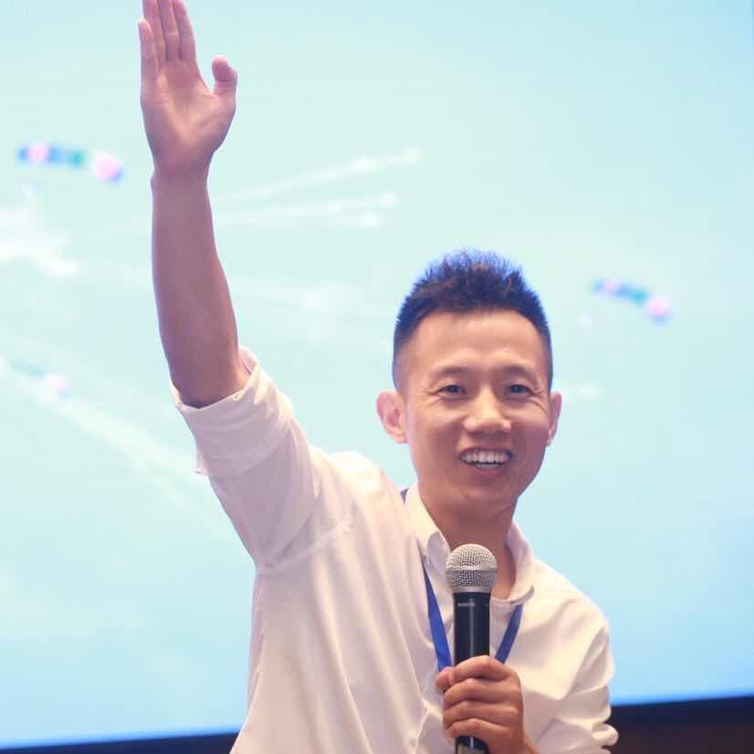 落魄的千万富翁张一凡
